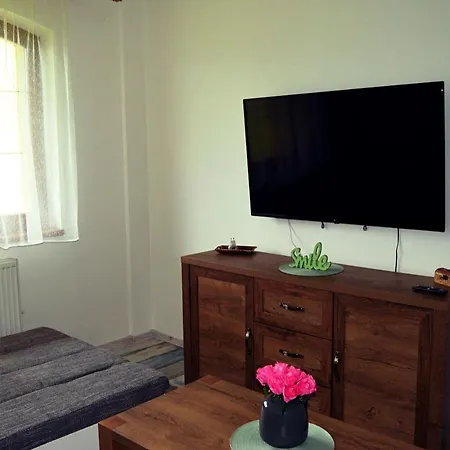 U Stareho Jastera * ולקה לומניקה